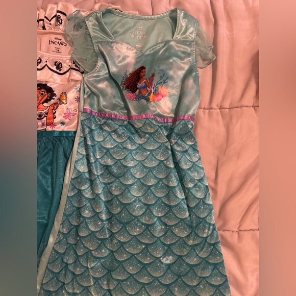 Girls SZ 8 Disney nightgown bundle of 7 - Picture 3 of 8